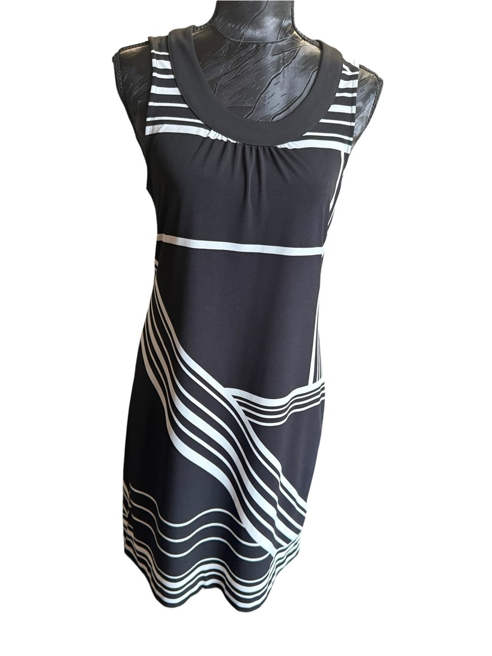 Banana Republic Petite PM Black White Geometric Stripe Sleeveless Dress